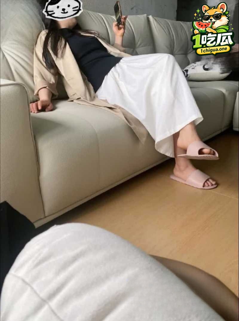 海角大神恋母小王 感冒下的禁忌告白 妈妈私密处流精 画面太难忘