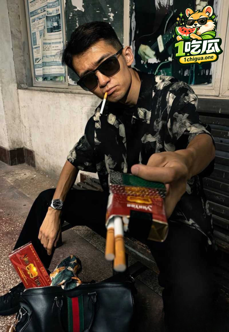 抖音百万网红 刘大炮 出轨奶露拖 抛弃糟糠之妻 酒店开房视频被公之于众
