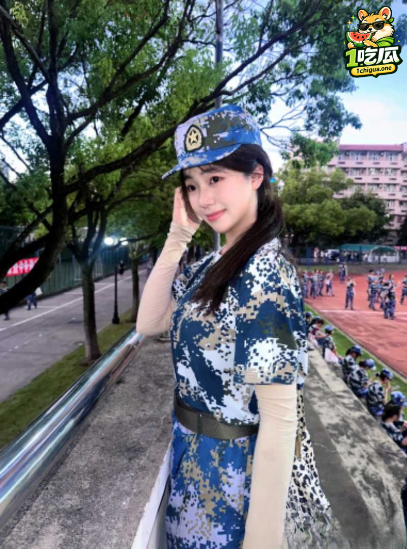 暑期欢乐开学季 青春荷尔蒙不熄灯 军训偷情大盘点 你还记得那个夏天吗