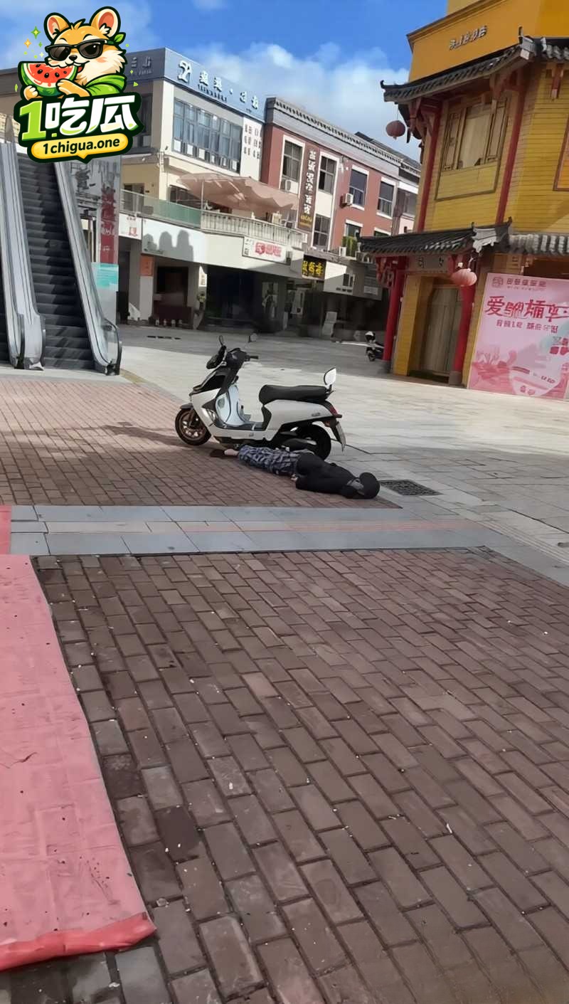 福建安溪十一中 纯爱战士猝死 拜金女友多次生理折磨 聊天记录让人杀心四起