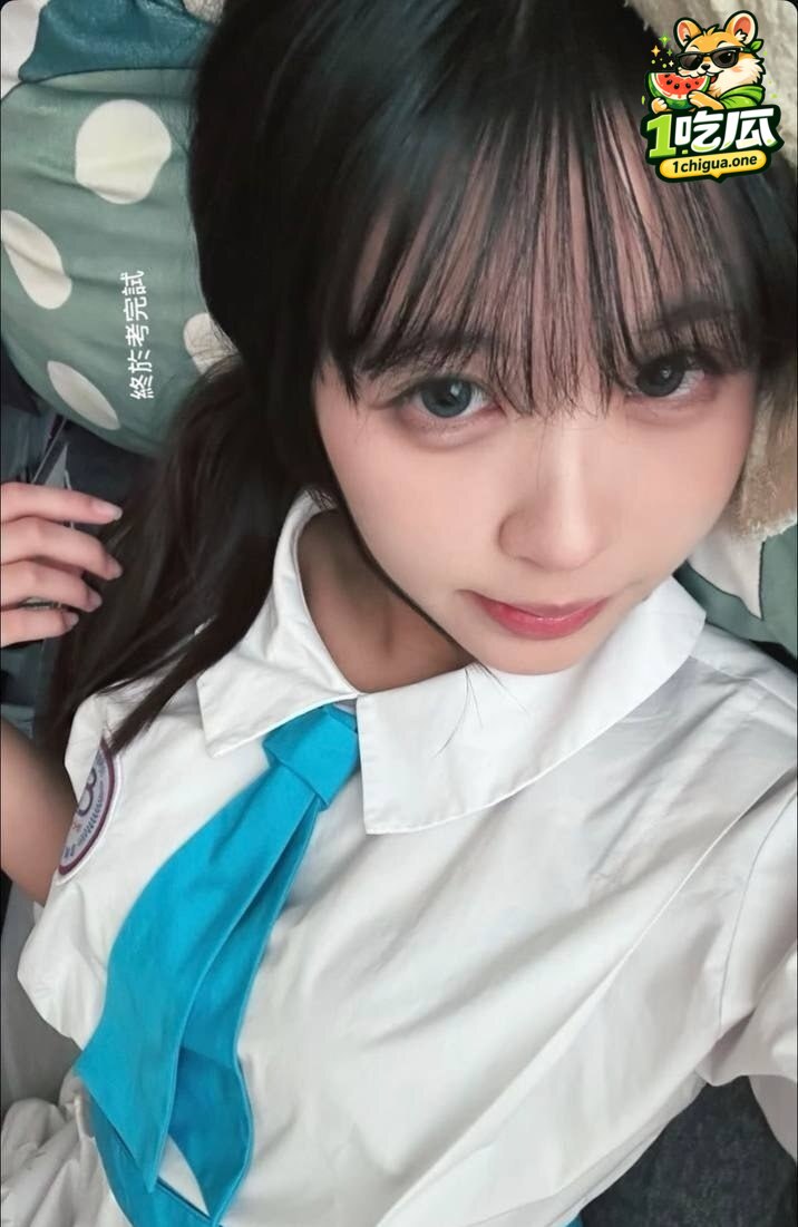 网红嫩妹 泰妮 私密视频 全程露脸口舌侍奉男友肉棒 指奸白虎穴自慰艳影迷离