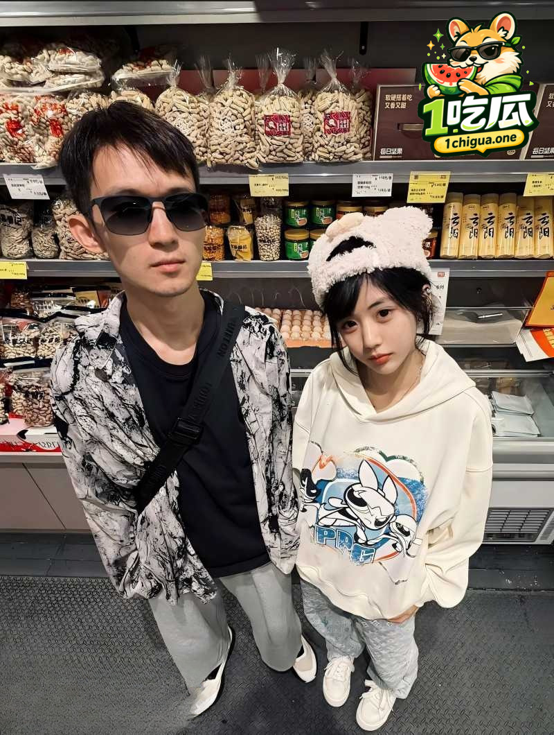 抖音百万网红 刘大炮 出轨奶露拖 抛弃糟糠之妻 酒店开房视频被公之于众