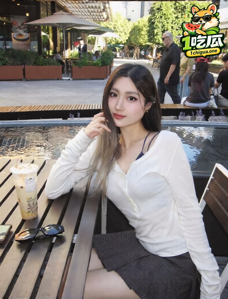 约炮大神爽操艺术系留学生 Candice 美女都被调成母狗了 坐在鸡巴上就自动疯狂扭腰