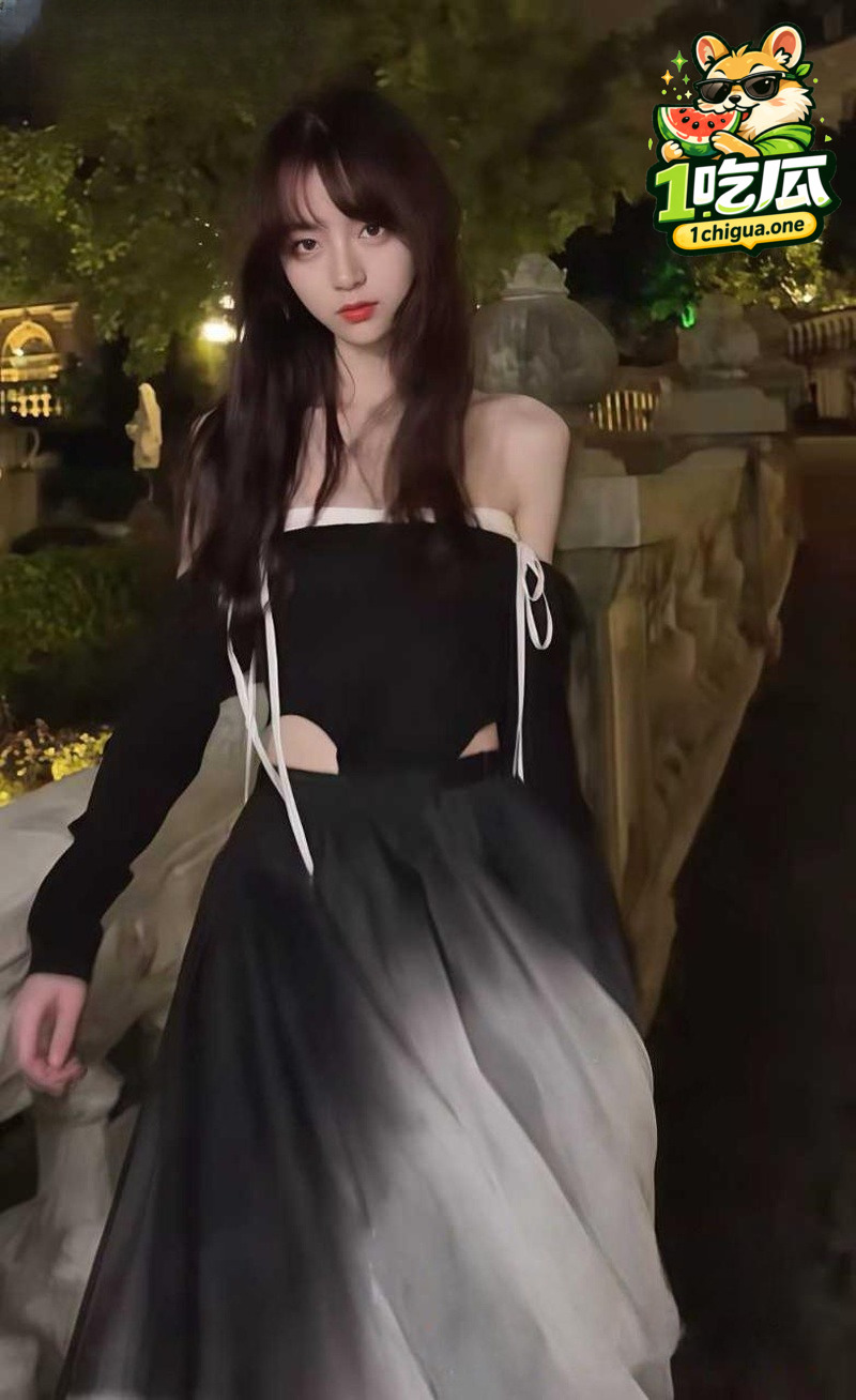 抖音四百万粉网红 藤原yuki 被曝三千门槛加微 后续可约 昔日吃播少女 人设当场崩盘